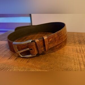 Men's Brown Genuine Alligator Leather Belt lenght 43” NWT
